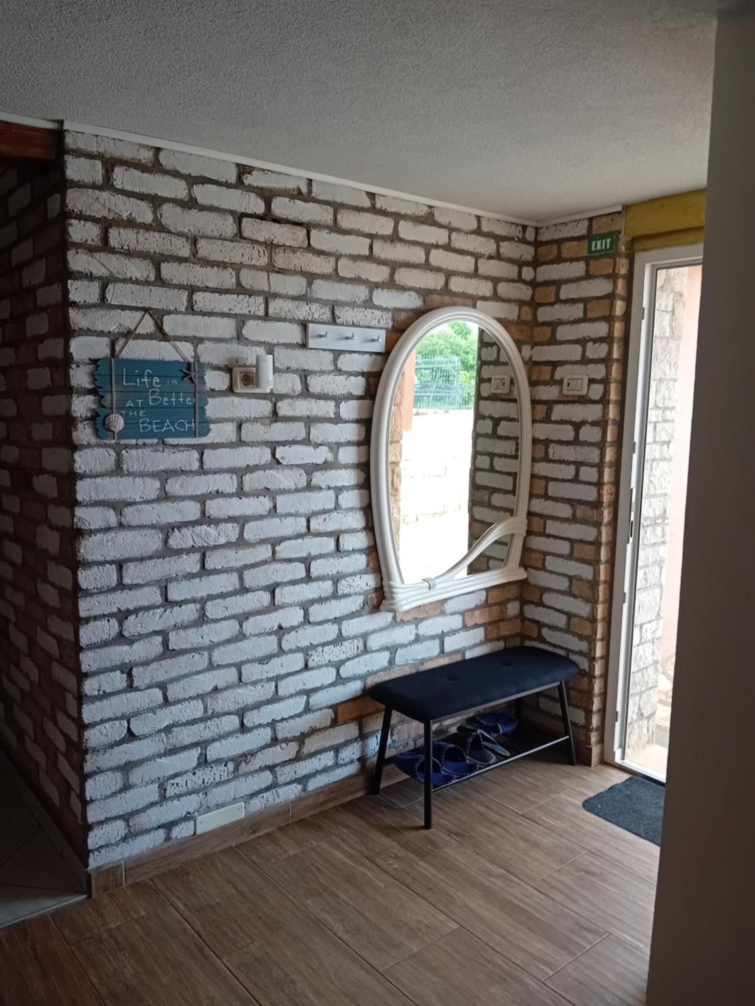 Studio Apartman Dezire Buje Ngoại thất bức ảnh